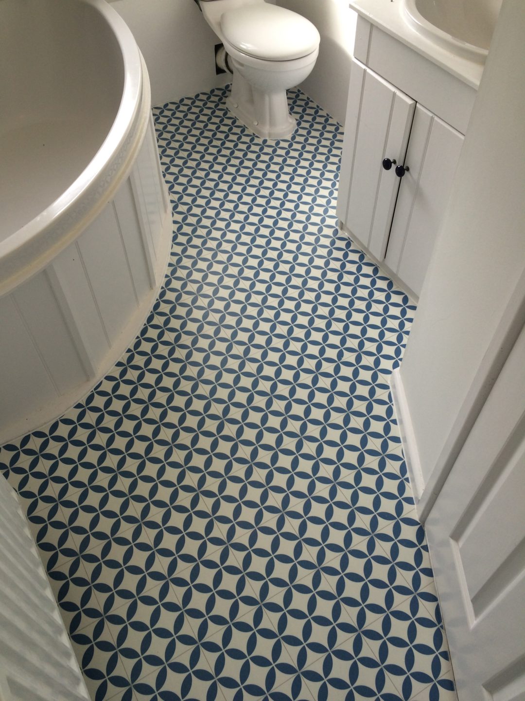 Vinyl bathroom flooring in Staple Hill, Bristol Bradshaw Flooring of
